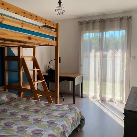 Maison Avec Piscine Privee 펜션
